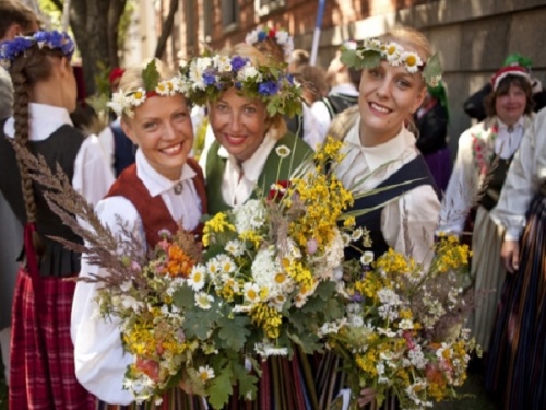 Национальные праздники Латвии