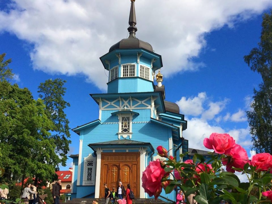 Храм Святого великомученика Димитрия Солунского в Коломягах – Санкт-Петербург