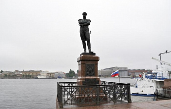 Памятник Крузенштерну Ивану Фёдоровичу