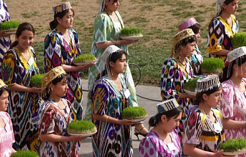 Таджикский национальный костюм